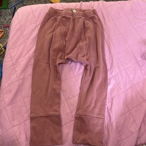 Kate Quinn panda pant 3T